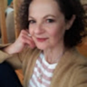 Meet your Posher, Suzette